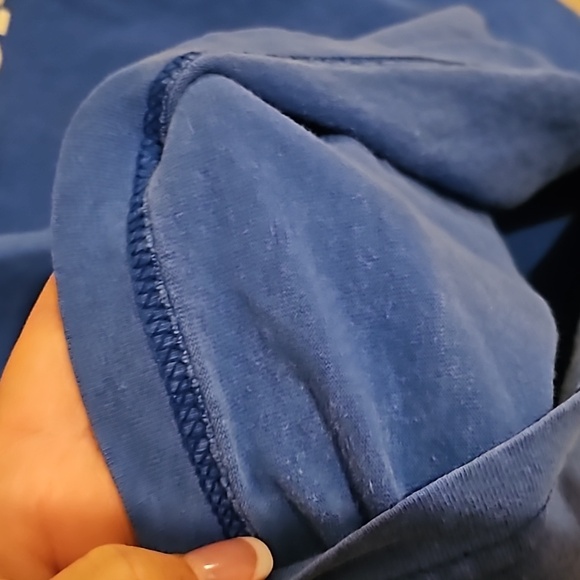 **Clearance** Volcom muscle tank tee ❤️ 3 for $15 - Picture 5 of 8